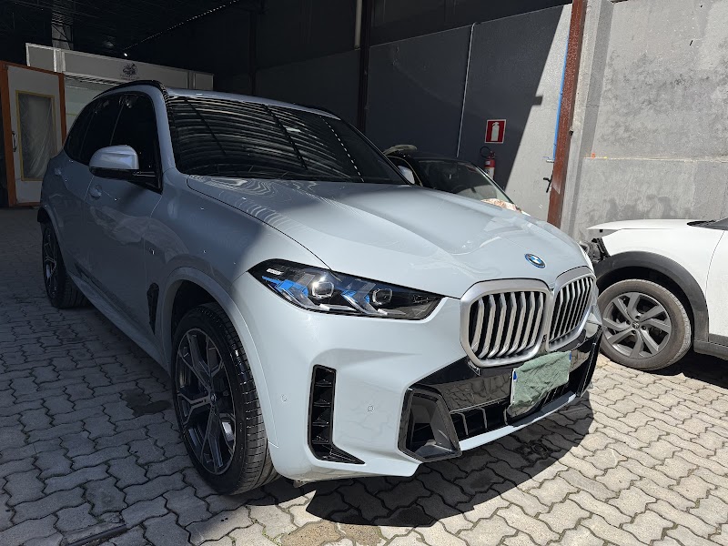 Pérola Car Funilaria e Pintura