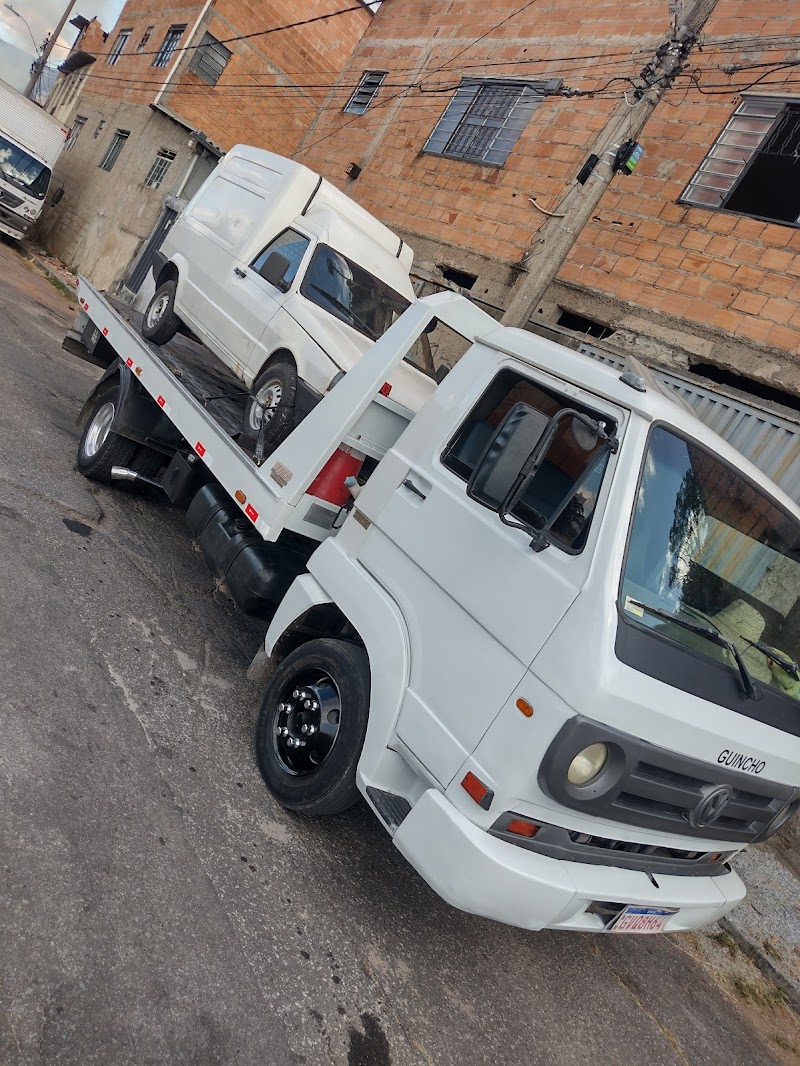 Auto socorro Marcos guincho 24h reboque de veiculos e chupeta na bateria ,gasolina e troca de pneu colocaçao de step