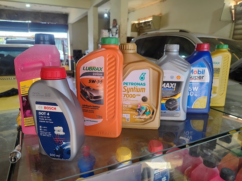 Centro Automotivo V8 |