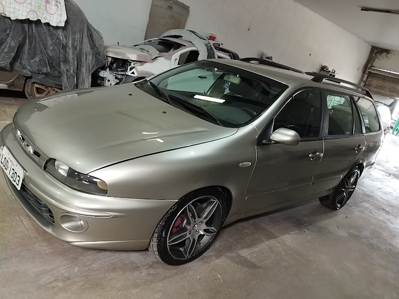 Auto brilho veículos lanternagem e pintura auto center