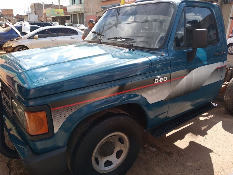 PERFECT POLIMENTO E FUNILARIA LÉO