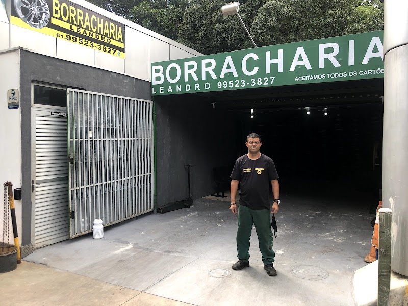 BORRACHARIA LEANDRO 305 SUL