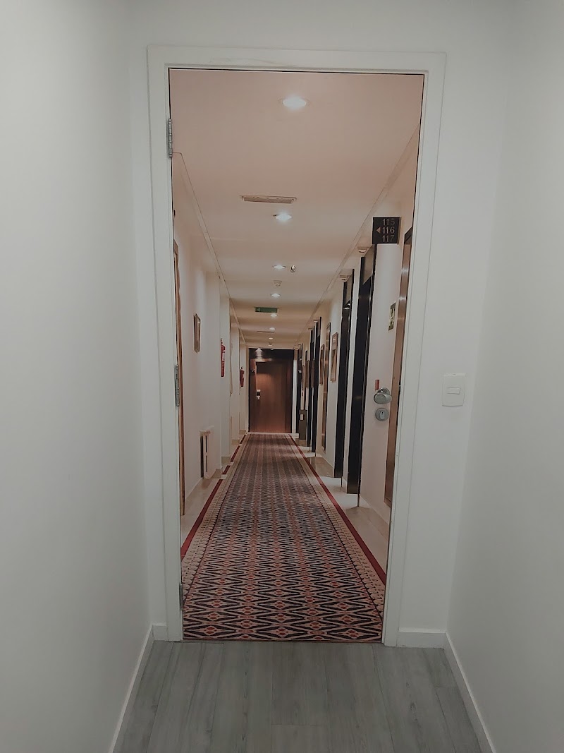 Películas Automotivas: Residencial/Comercial/Envelopamentos em geral. Apoio Total Services