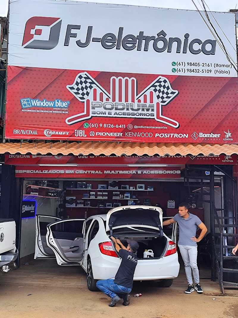 Podium Som & Acessórios