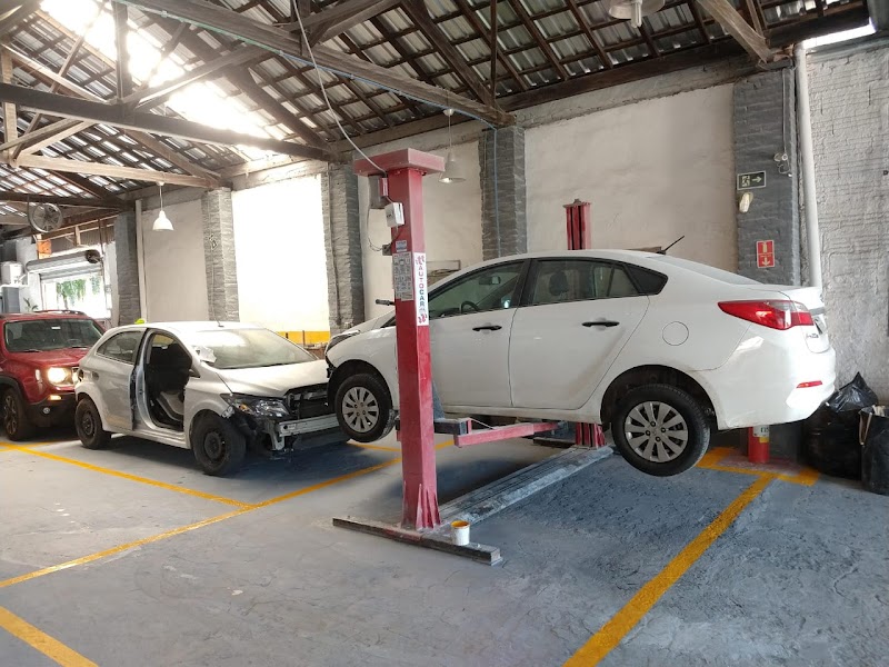 Lunicar Funilaria e Pintura