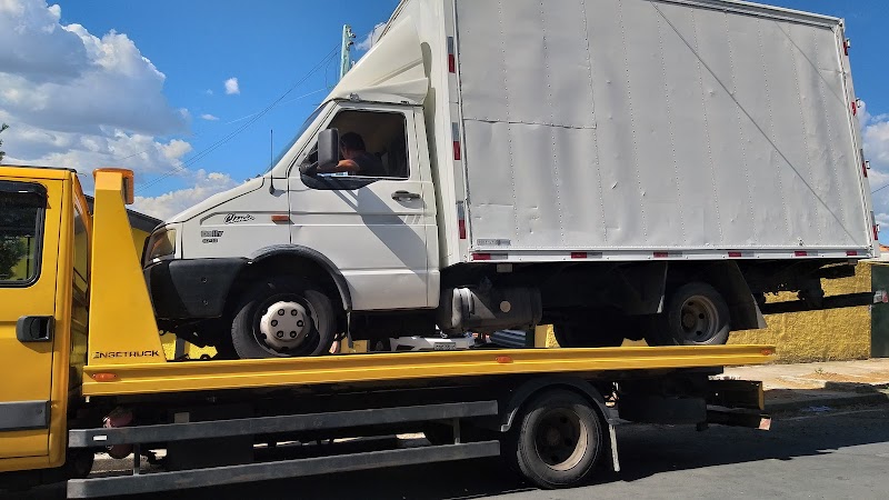 Auto GuinchoTaquaral