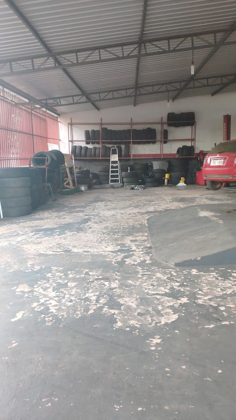 T R Centro Automotivo