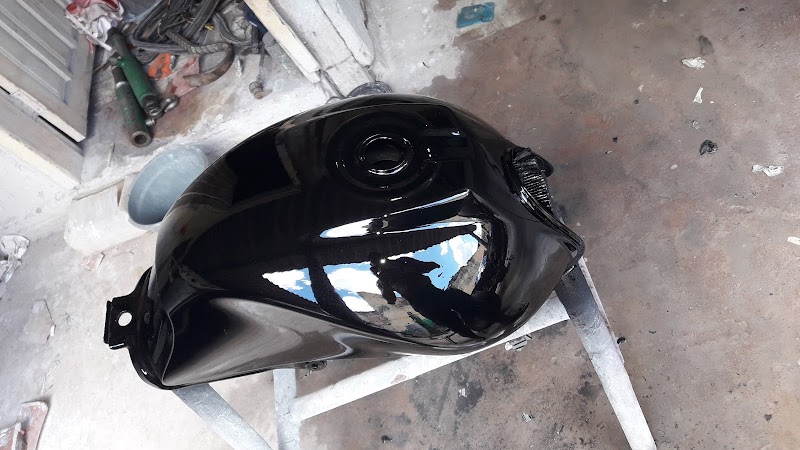 Funilaria e pintura moreira