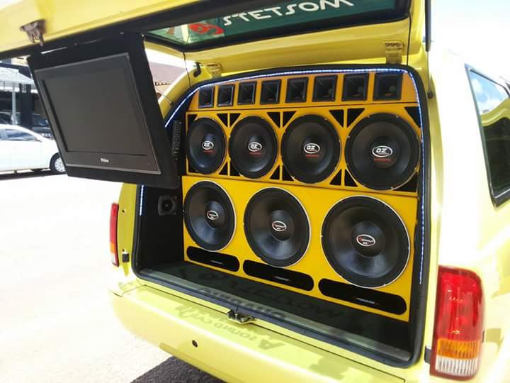 Aquarius Som Automotivo