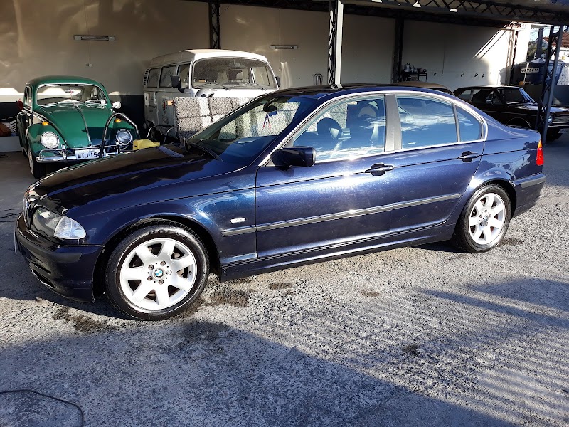 Gêmeos Lava Car Insufilm e Estacionamento