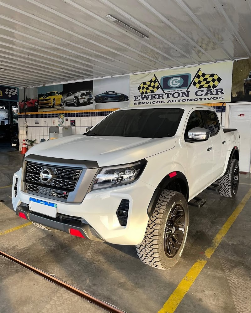 Ewerton Car: Oficina de Funilaria e Pintura, Fortaleza