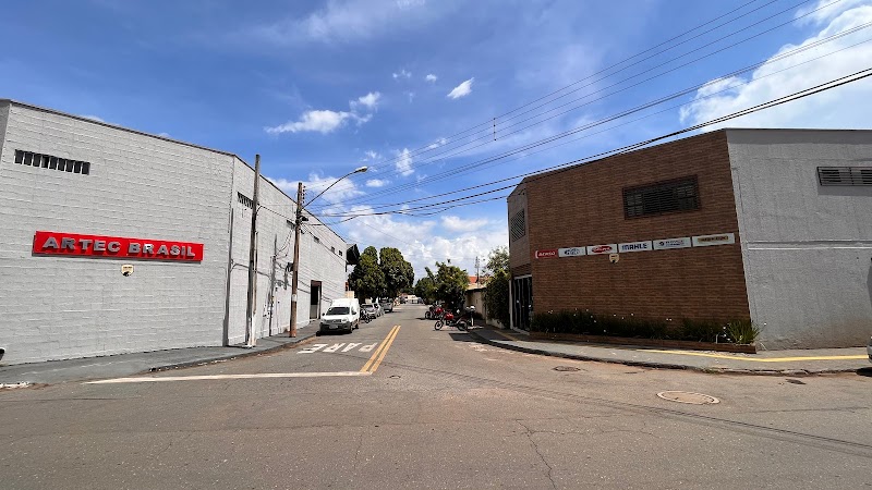 Artec Brasil Distribuidora Ar Condicionado Automotivo - Peças para veiculos, Ar para Caminhão, Ar para maquinas agricolas.