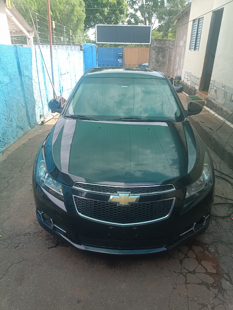 Estética automotiva C.A. Polimento