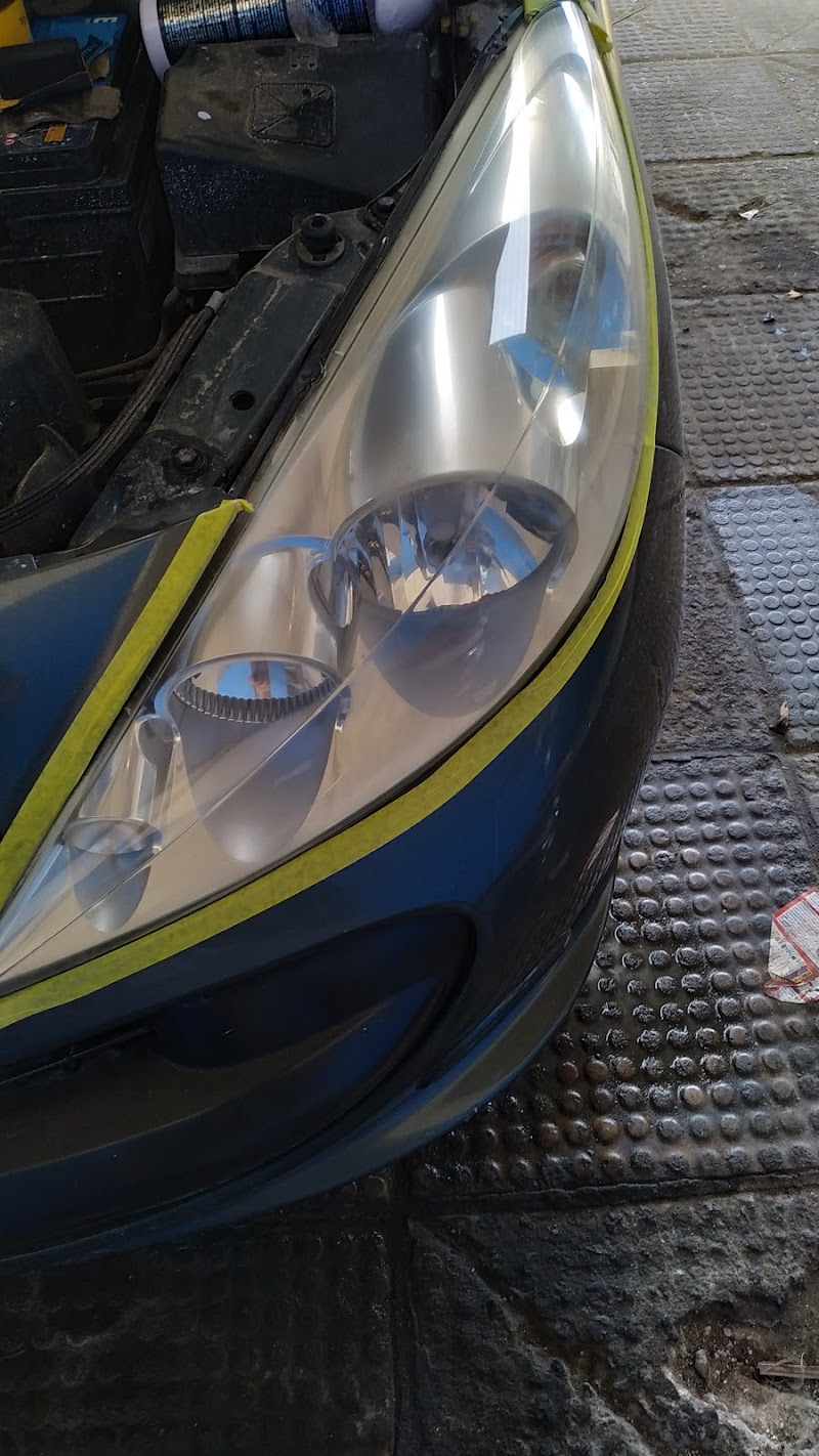 ESTETICAR CUIDADOS AUTOMOTIVOS