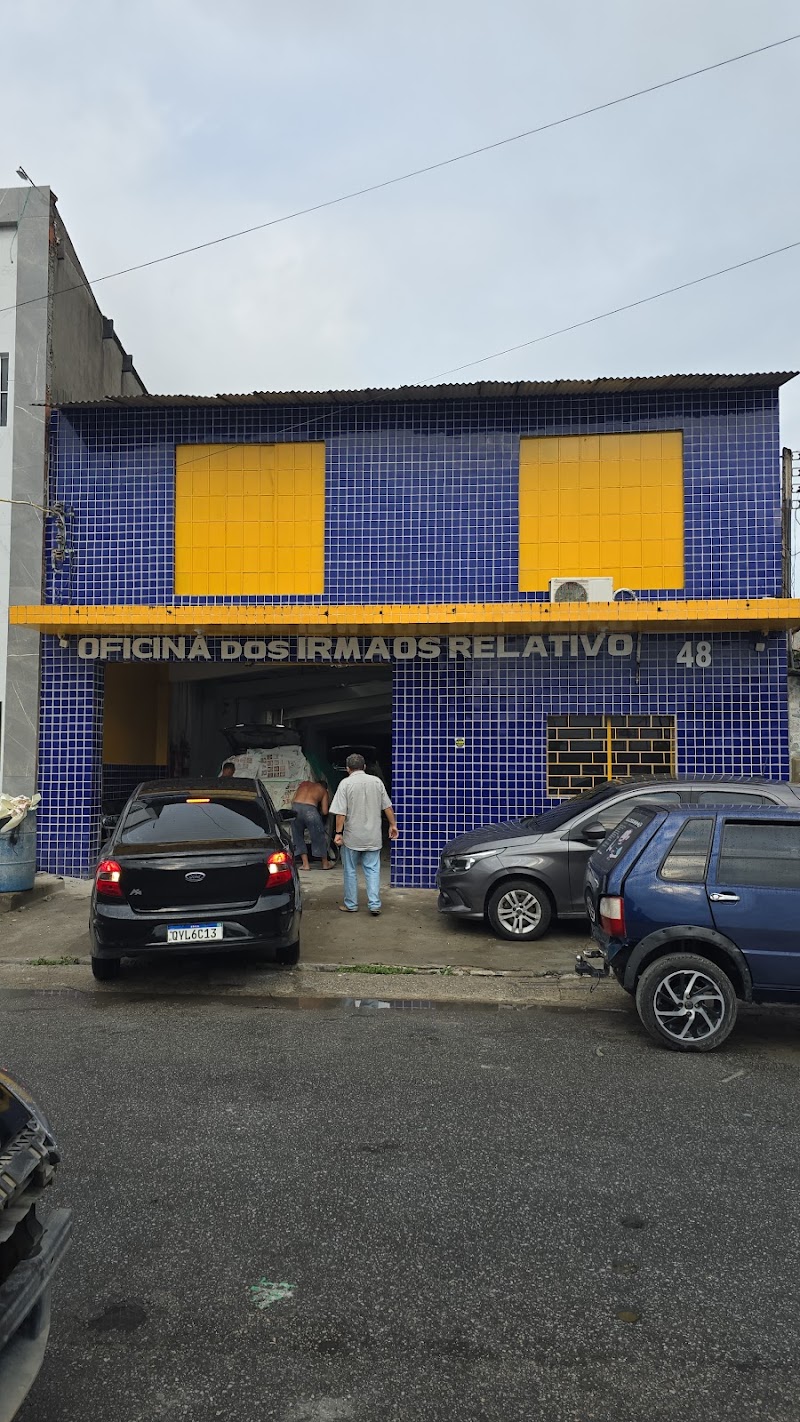 Oficina dos irmãos Relativo