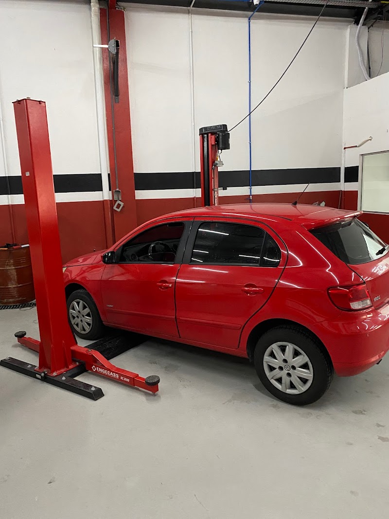 Velhos Nervosos - Centro Automotivo