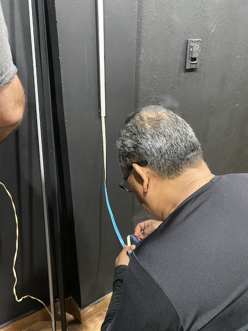 Eletricista Manaus Residencial e Automotivo