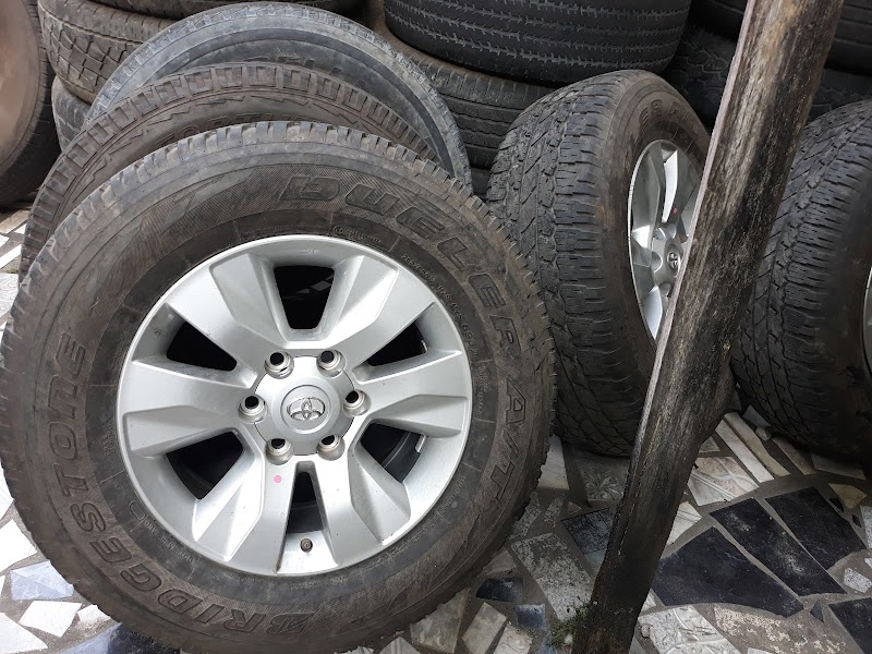 Borracharia socorro L.E 24h