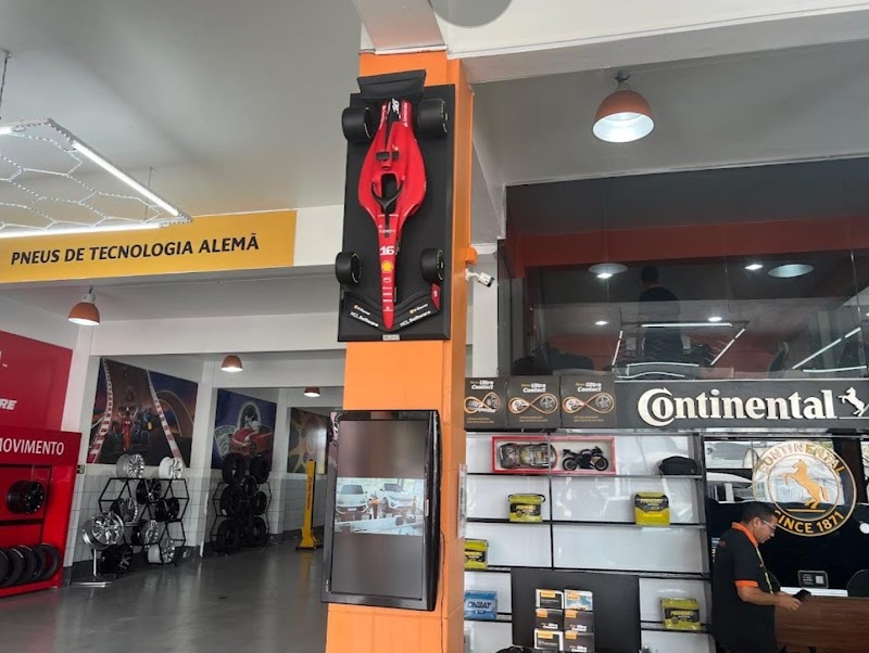 Espantalho Pneus Djalma Batista | Loja de Pneus |