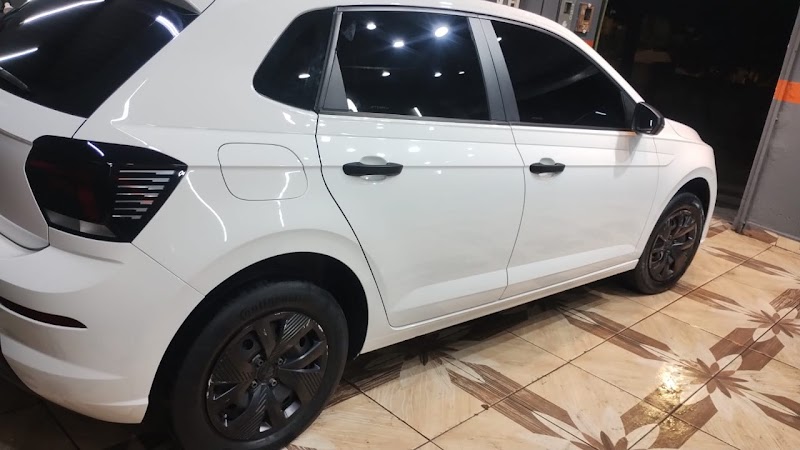 2M Serviços de Funilaria e Pintura