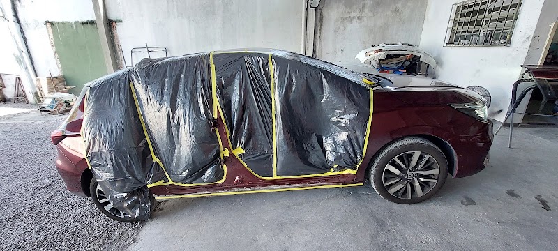 Conserto Ai Funilaria e Pintura Rápida