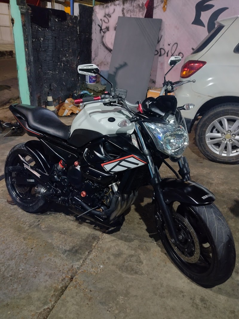 Amanda Estética Automotiva