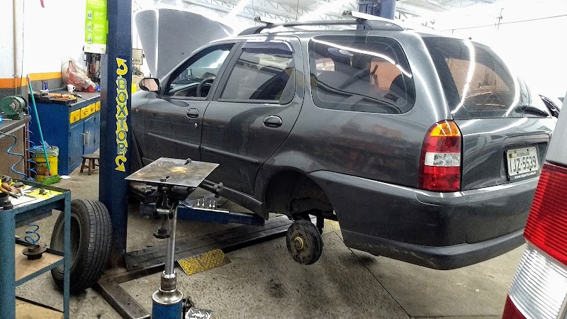 Performance Auto Center