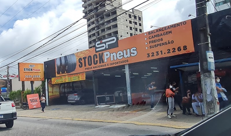 Stock Pneus
