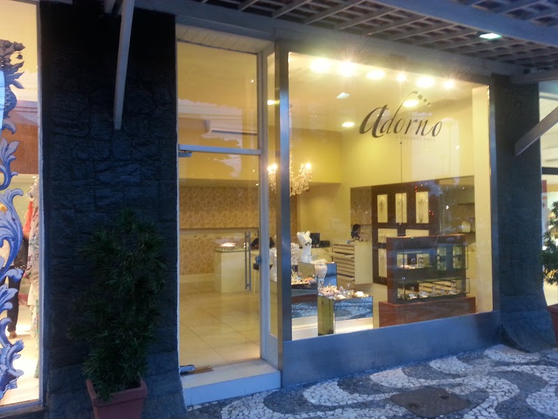 Adorno Acessórios Finos