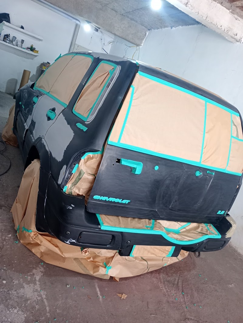 Auto reparo funilaria e pintura