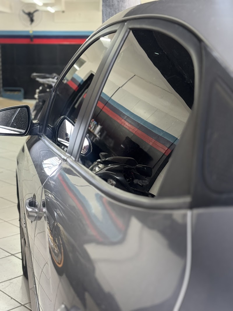 Lamartine Auto Motorrad