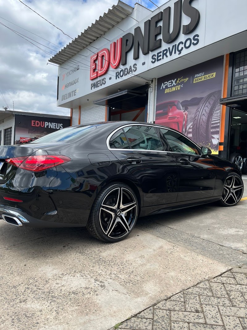 Edu Pneus Rodas e Auto Center em Porto Alegre