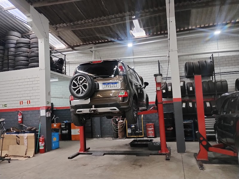 Thiago Auto Center - Auto Center em Canoas - Serviço de alinhamento e balanceamento em Canoas