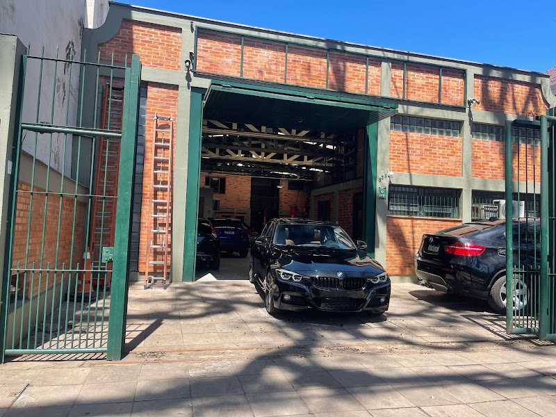 Ateliê Automotivo Martelinho de Ouro, Pintura Automotiva e Ar condicionado Automotivo