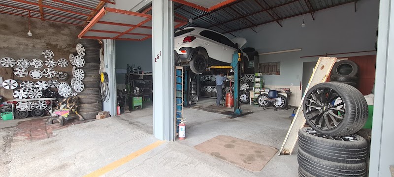 UJ Santos Borracharia