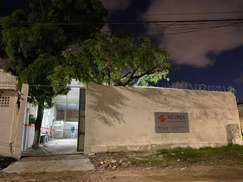 REVMEK - Oficina Automotiva