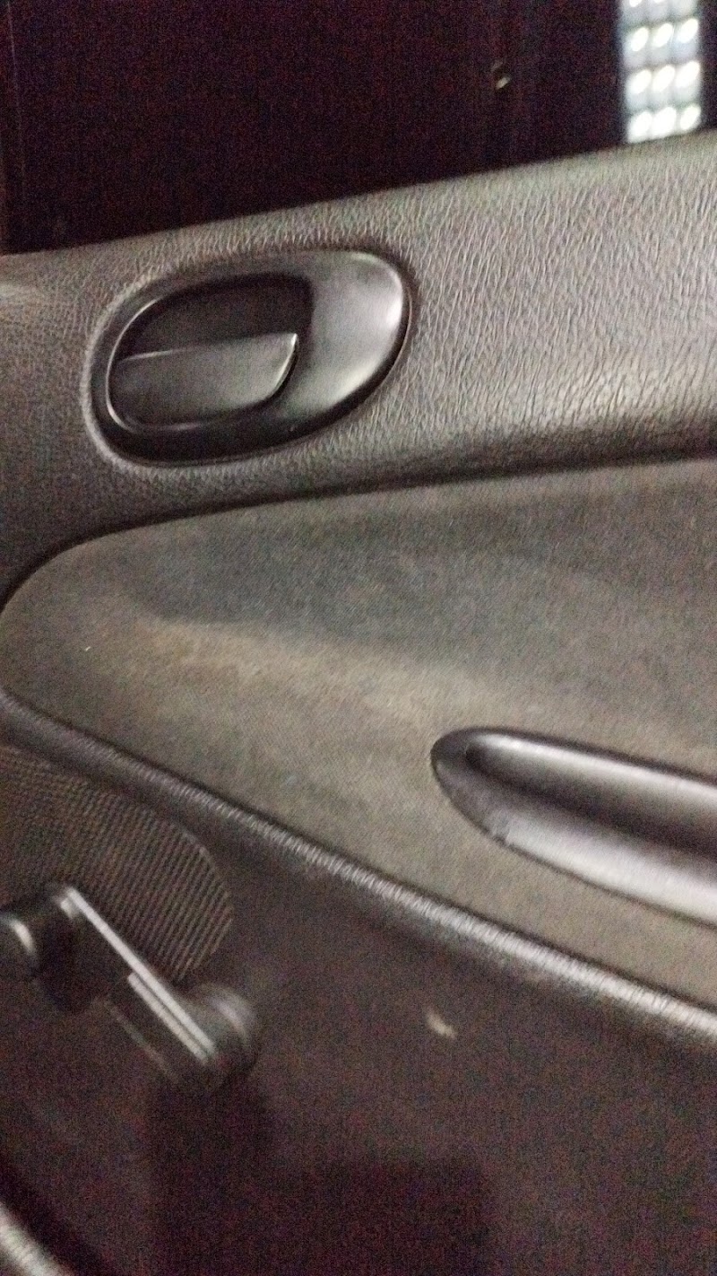 AUTO LUX LAVA JATO E ESTETICA AUTOMOTIVA