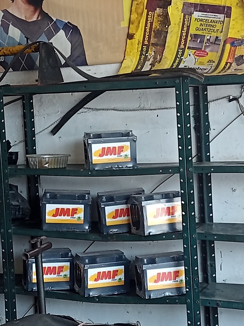 JLA auto center baterias LTDA
