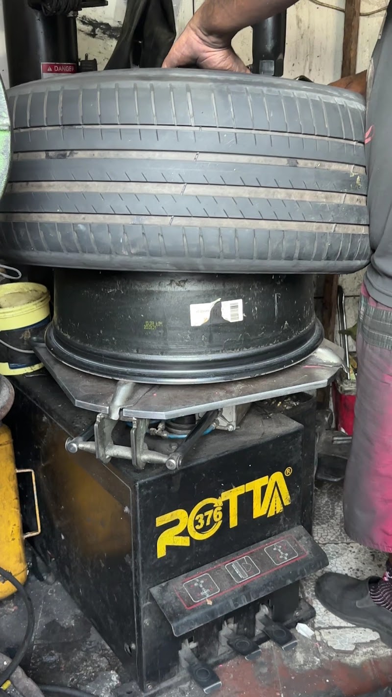 Borracheiro Uga Uga 24hs