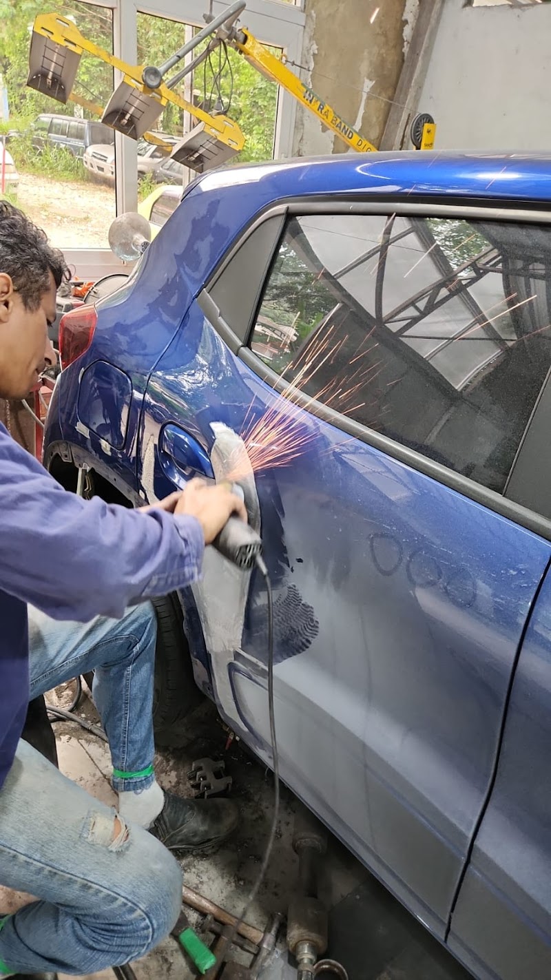 W Gomes - Oficina de Funilaria e Pintura automotiva