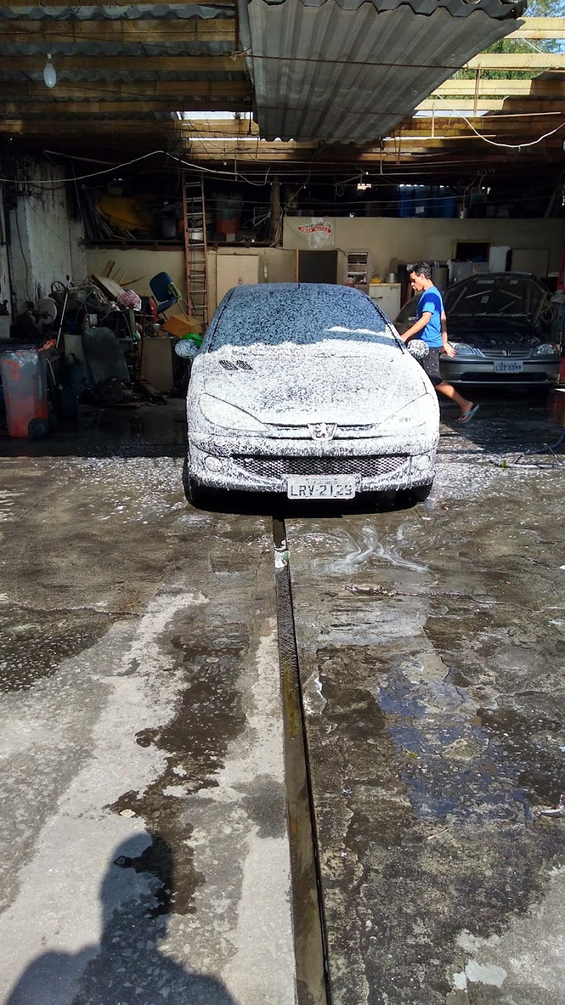Lava jato de automóveis