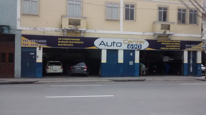 Auto Center 686/690