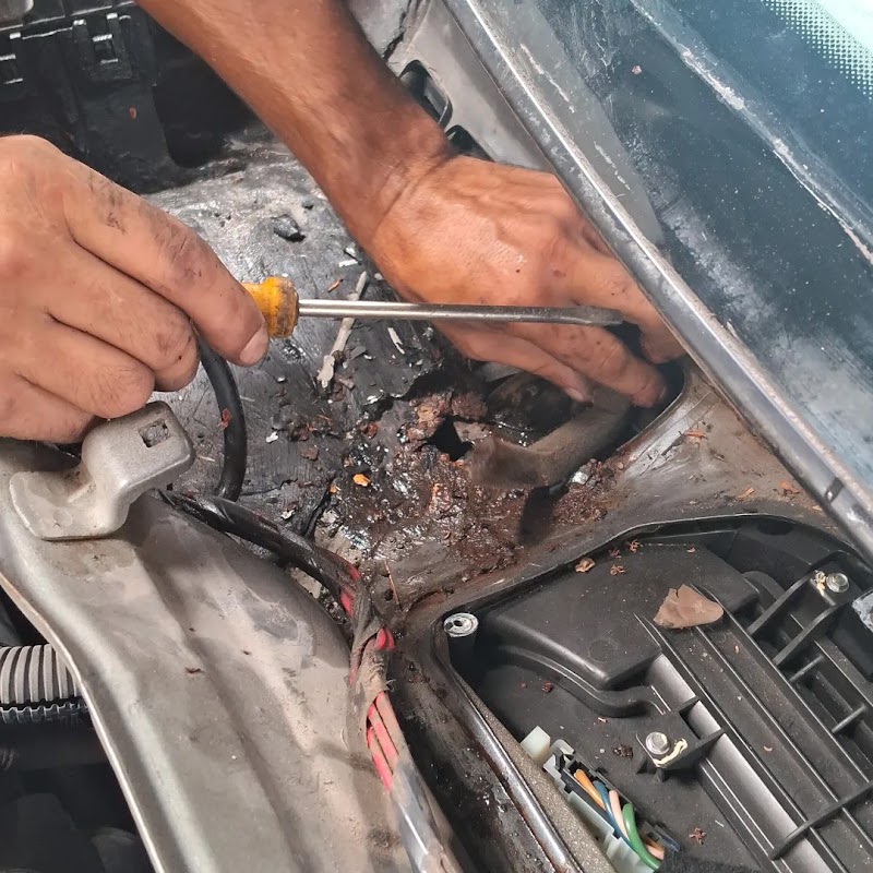 DITHI AUTO VIDROS E ACESSÓRIOS