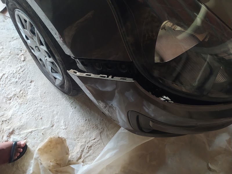 O REI DA LANTERNAGEM