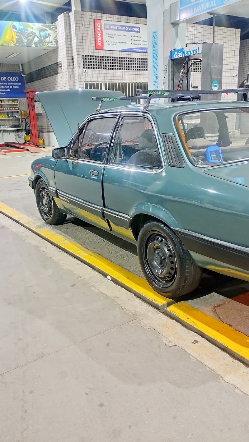 Box 100 Estética automotiva