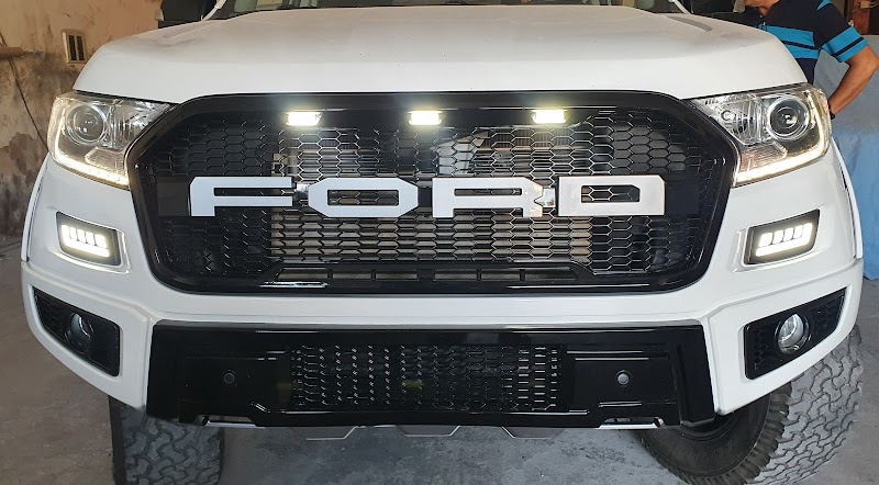 SCUDERIA - Pintura e Funilaria