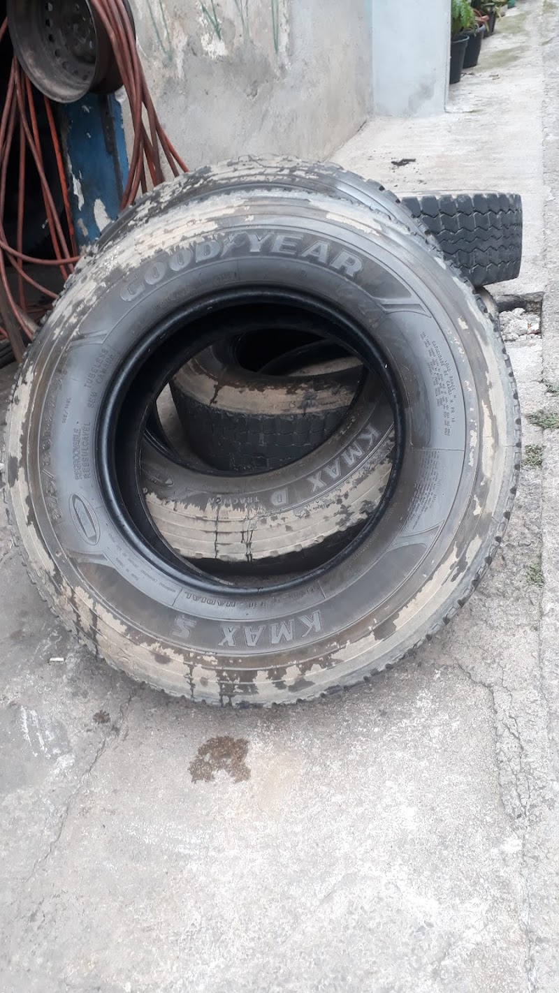 Laerte Borracharia Comércio Pneus