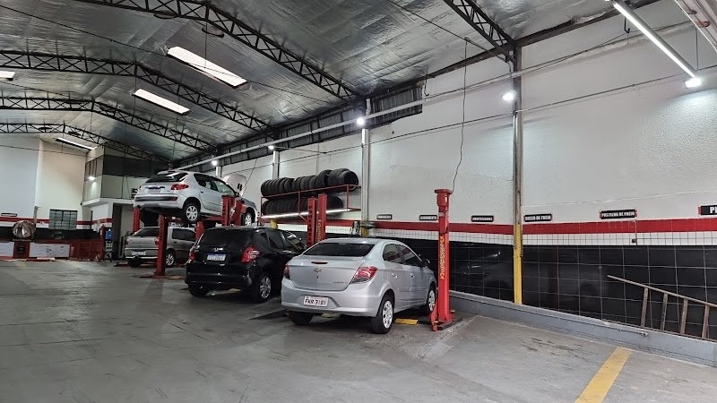 Paulistinha Comércio Pneus E Serviços Ltda