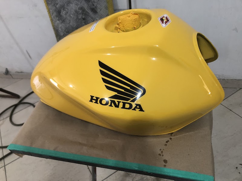 ADS FUNILARIA E PINTURA