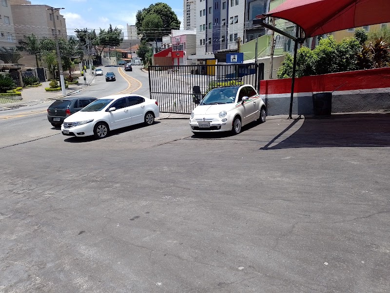 Pare lave - centro de lavagens automotivas